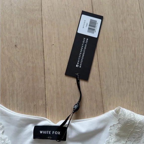 White Fox Boutique Ivory Lace Tank Top - Picture 2 of 4